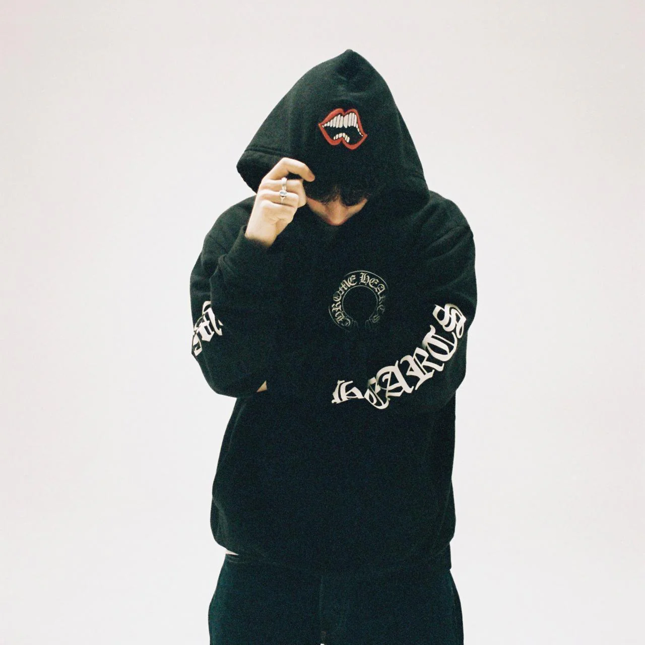 Tracking Your Order and Chrome Hearts Hat Shipping Information